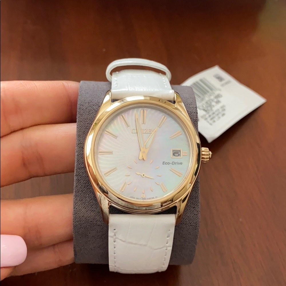 Citizen white watch from Saks Fifth NWT